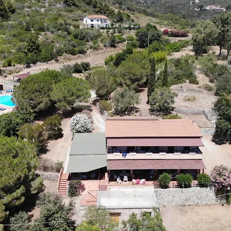 Casa Rosada - Piscina, Aria Condizionata, Terrazze E Posti Auto Apartman