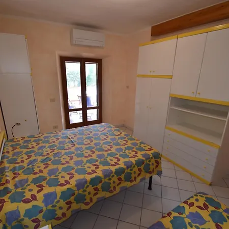 Casa Rosada - Piscina, Aria Condizionata, Terrazze E Posti Auto * Marina di Campo