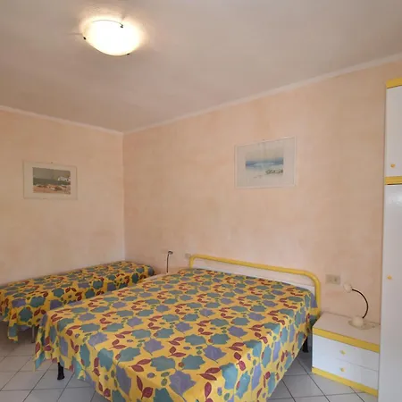 Apartament Casa Rosada - Piscina, Aria Condizionata, Terrazze E Posti Auto Marina di Campo