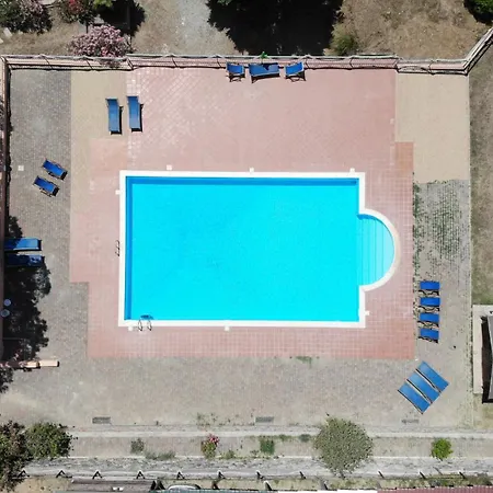Casa Rosada - Piscina, Aria Condizionata, Terrazze E Posti Auto Apartament Marina di Campo