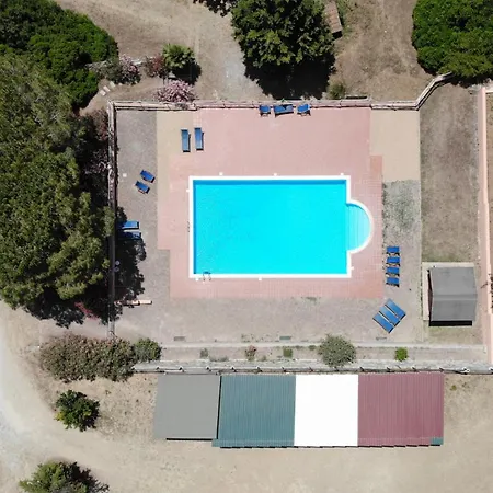 Casa Rosada - Piscina, Aria Condizionata, Terrazze E Posti Auto * Marina di Campo