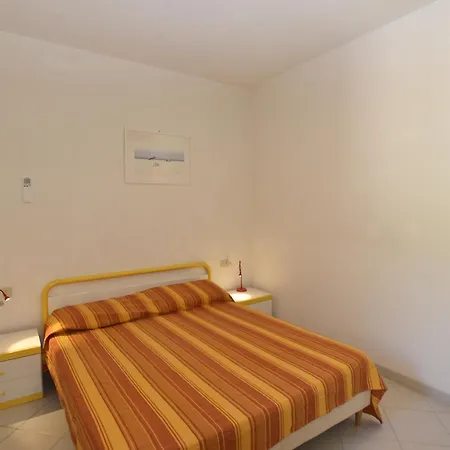 Casa Rosada - Piscina, Aria Condizionata, Terrazze E Posti Auto Apartmán Marina di Campo