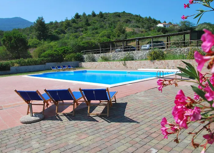 Apartment Casa Rosada - Piscina, Aria Condizionata, Terrazze E Posti Auto