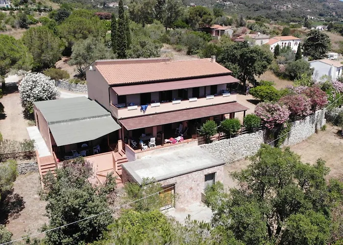 Casa Rosada Marina di Campo